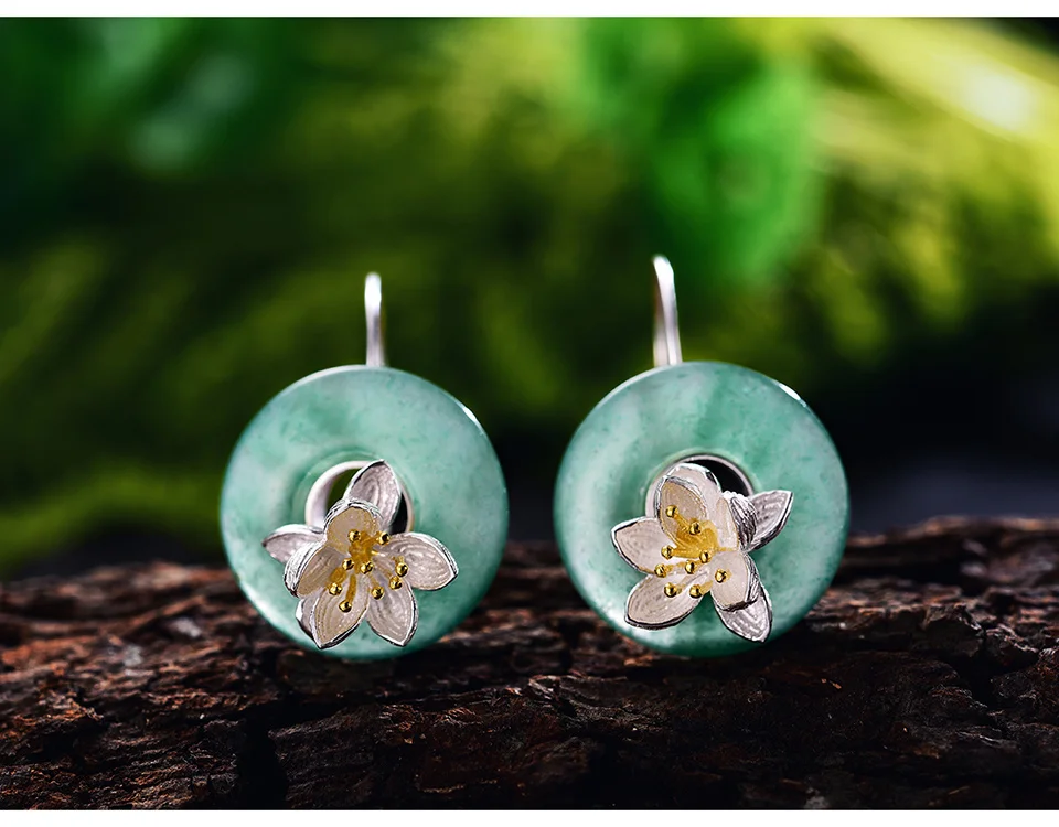 LFJB0095-Lotus-Whispers-Drop-Earrings_04 