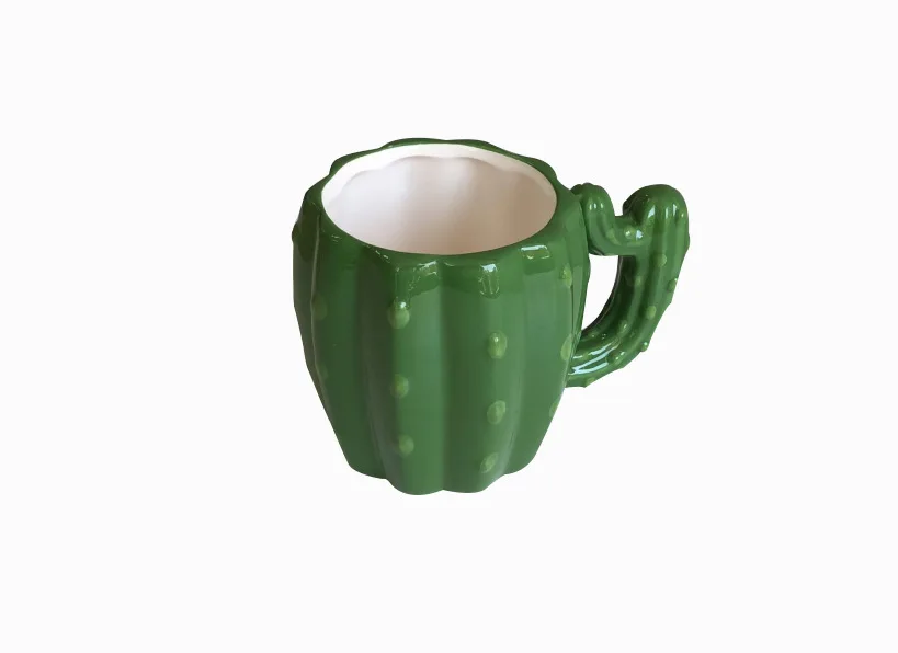 CACMUG--003.png