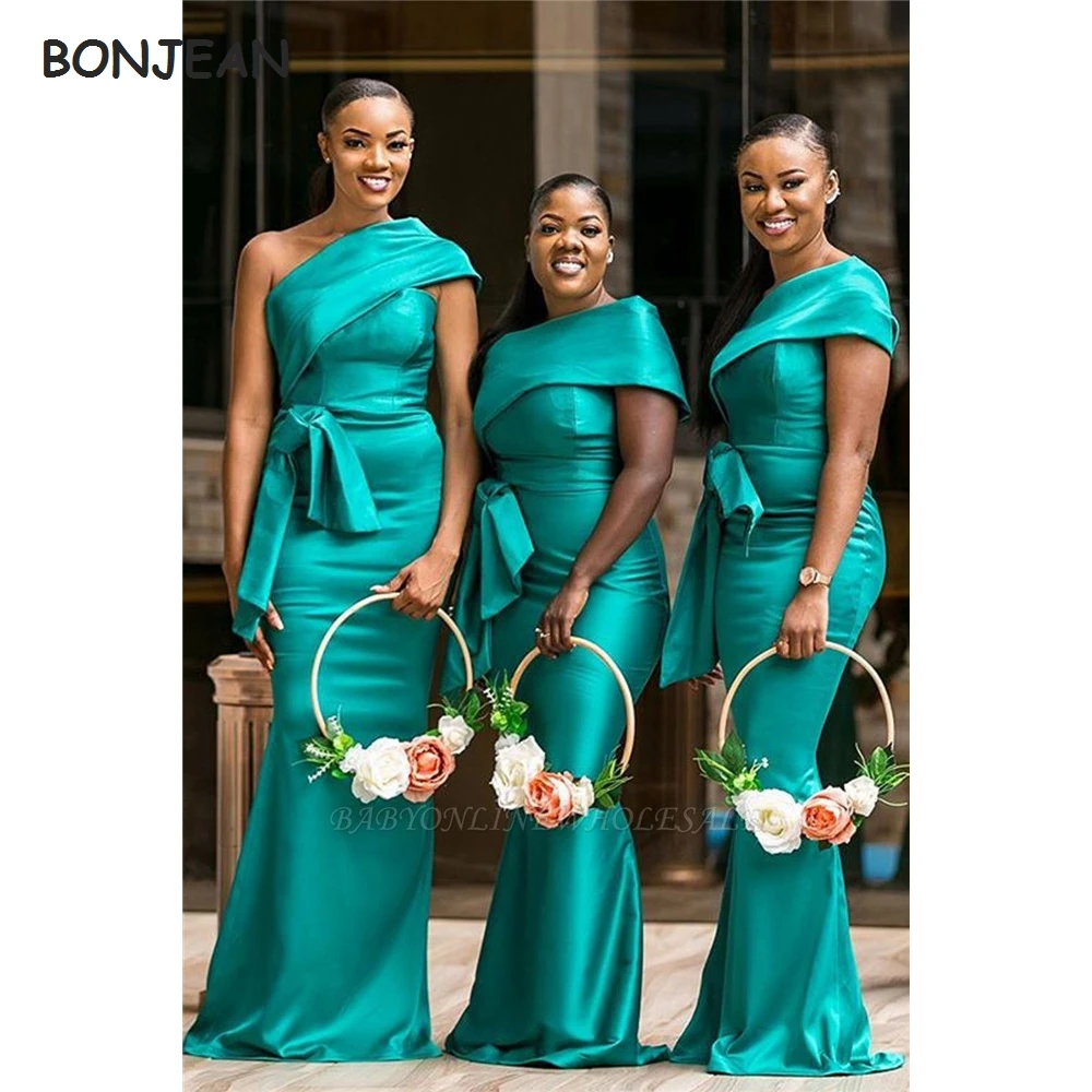 Elegant One-Shoulder Green Sweep Train Bridesmaid Dress With Belt Decoration  Green Long Length Gowns (2)