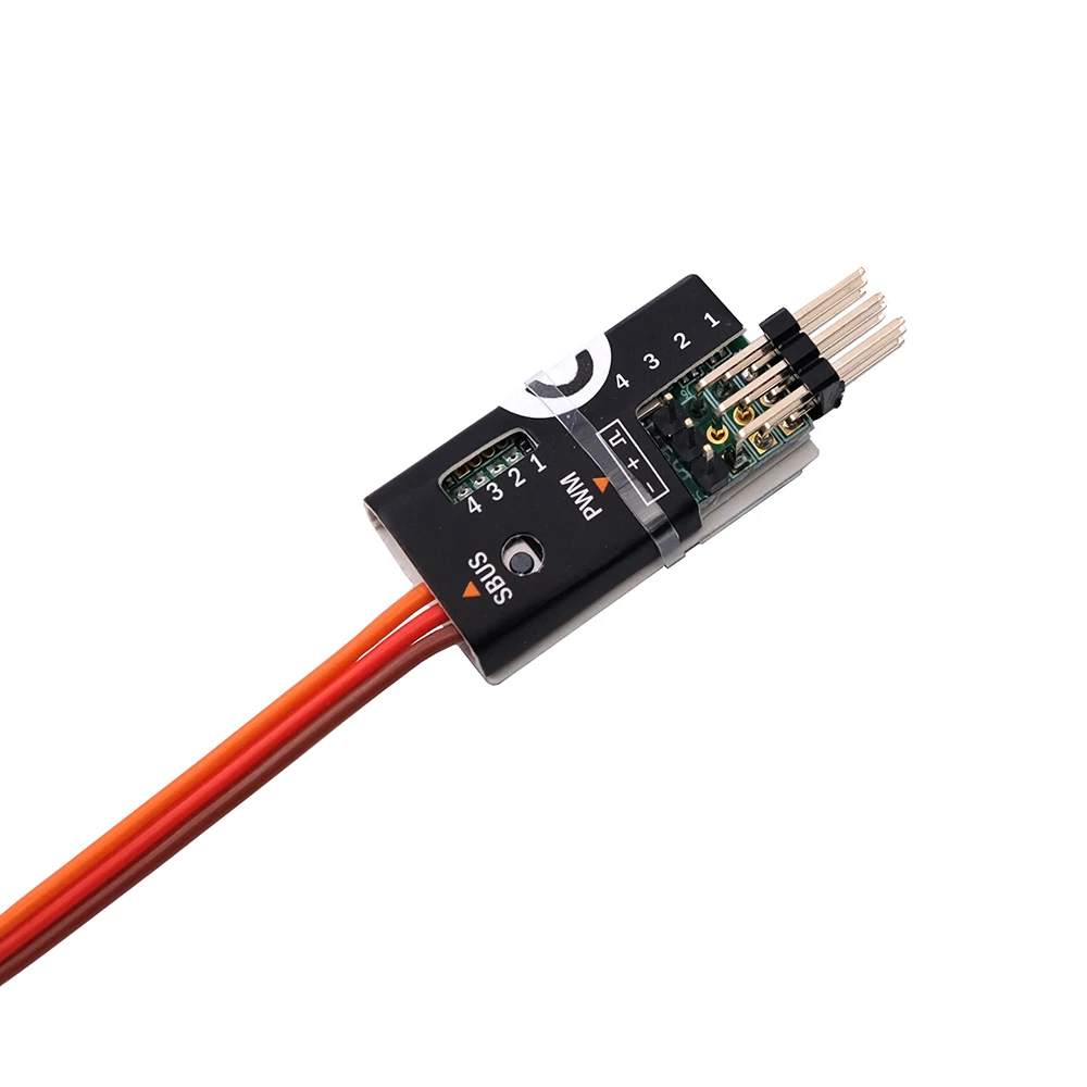 Détail des connecteurs du décodeur FrSky S.BUS vers PWM 4 canaux pour récepteur RC