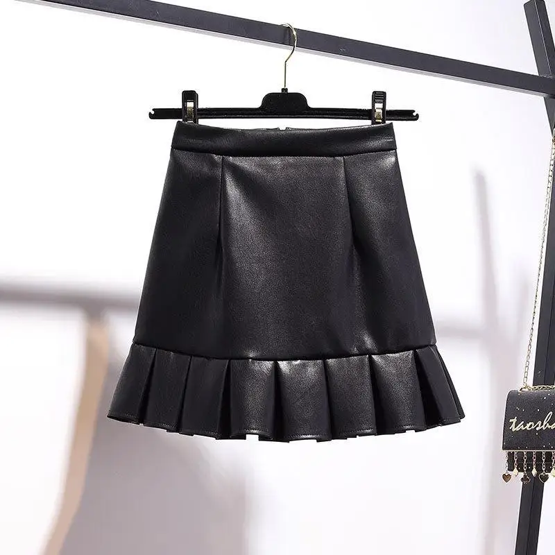Black skirt Милый студенческий комплект из 2 предметов с юбкой, топ с рюшами и юбка из искусственной кожи, наряды, Женский вязаный свитер, комплект из 2 предметов, Корейская зимняя одежда - Цвет: Black skirt