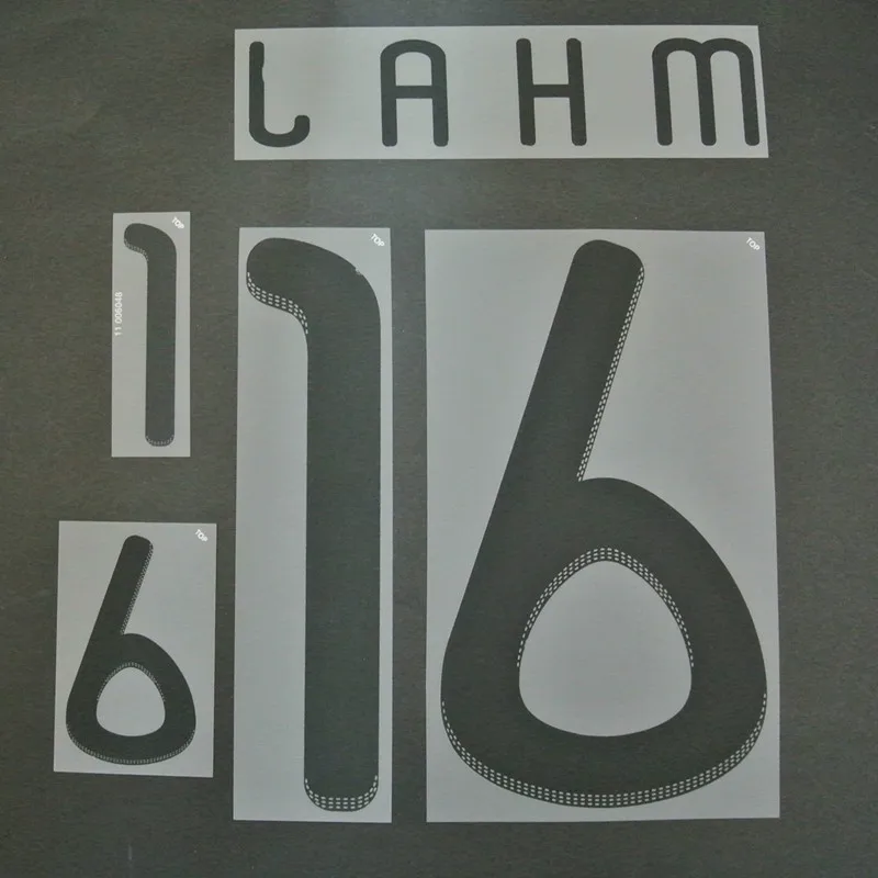 2010 Германия Klose#11 LAHM#16 напечатанный значок с нашивкой - Цвет: LAHM