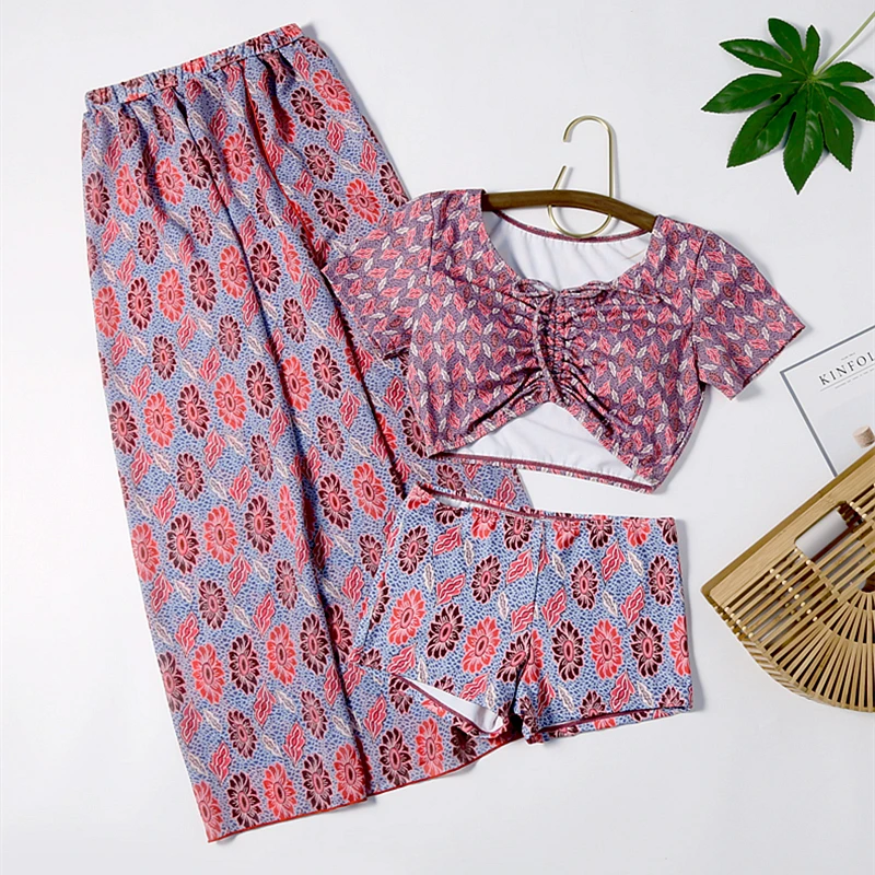 

New sexy bikini three piece flat angle show thin cover belly women's Swimsuit Size chest gather for hot spring vacation