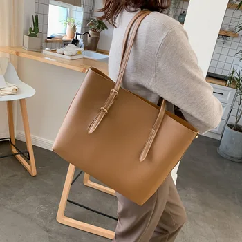 

Tote bag big bag female 2020 new net red big bag large capacity wild foreign oblique carry portable temperament