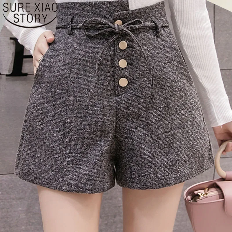 Baratos Pantalones cortos de cintura alta nuevos 2019 moda mujer Otoño Invierno pantalones cortos Casual gris negro caqui mujeres pantalones cortos pierna ancha 6301 50