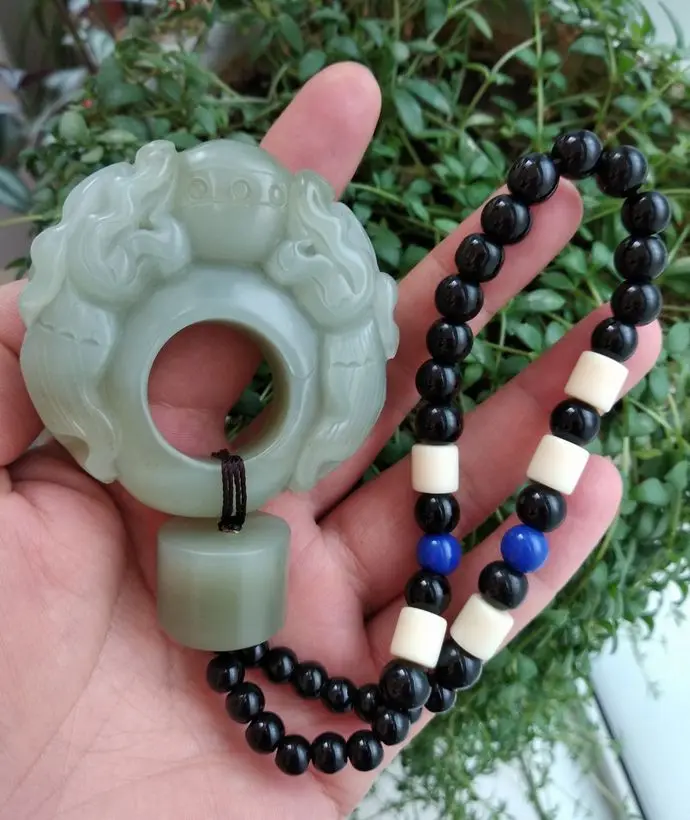 Ручной серый нефритовый амулет для собак украшения талисман счастливого зверя |