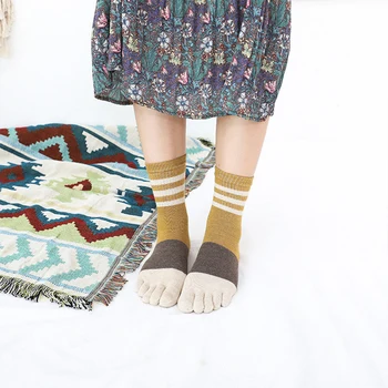 

3pairs Casual Running Winter Outdoor Sport Mini Crew Women Socks Adults Color Matching Spring Autumn Fashion Soft Five Fingers