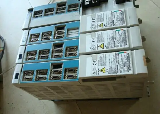 MDS-C1-V1-45 б/у в хорошем состоянии привод