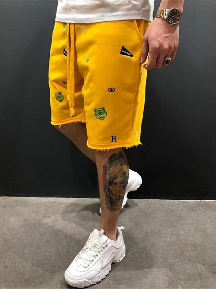 Trends Brand Shorts Male Beggar Shorts Embroidered Fashion 5 Piont Pants Summer Outdoor Sport Casual Street Hip Hop Short Pants best men's casual shorts