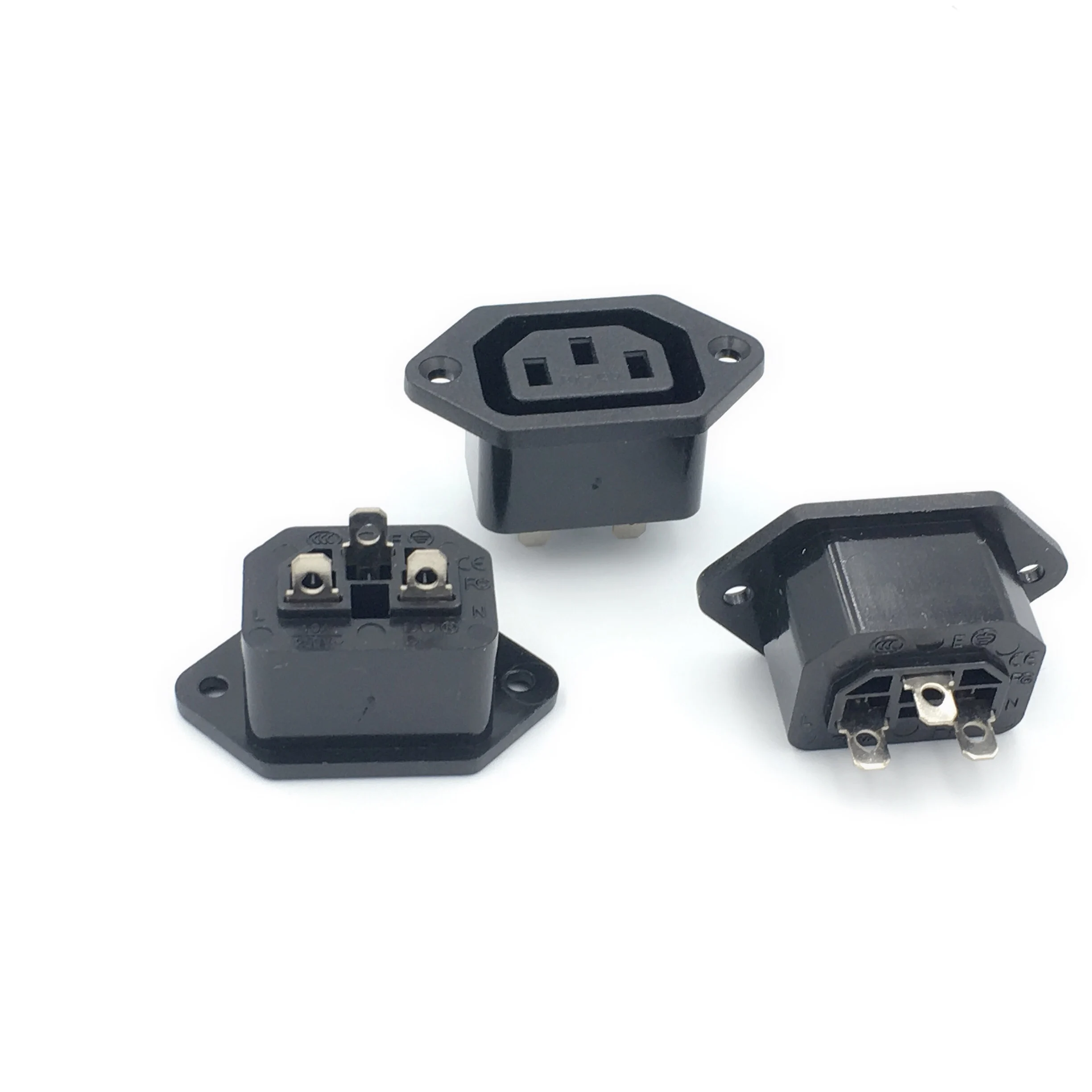Chassis Female 10A/250V 3PIN 05231 AC IEC C13 C14 Inline Socket Plug Adapter Mains Power Connector Supply Output Outlet | Электроника