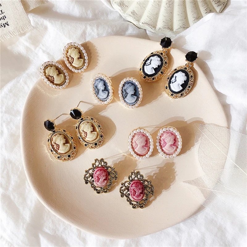 6 Style Vintage Look Antique Lady Queen Relief Oval Acrylic Earring Push Back Stud Fashion Jewelry for Women Cameo Earrings stud earrings,acrylic earrings
