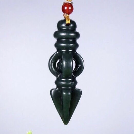 koraba-–-pendentif-en-jade-sculpte-a-la-main-croix-nephrite-hetian-naturelle-vert-fonce-chinois-vajra-dorje