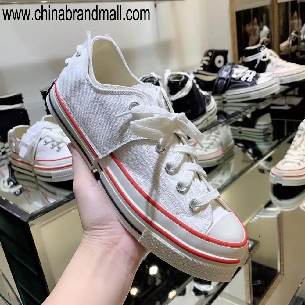 

Everyone may have a pair of CCTs, which is of special significance to everyone. Top-level handicraft with deconstruction and rem