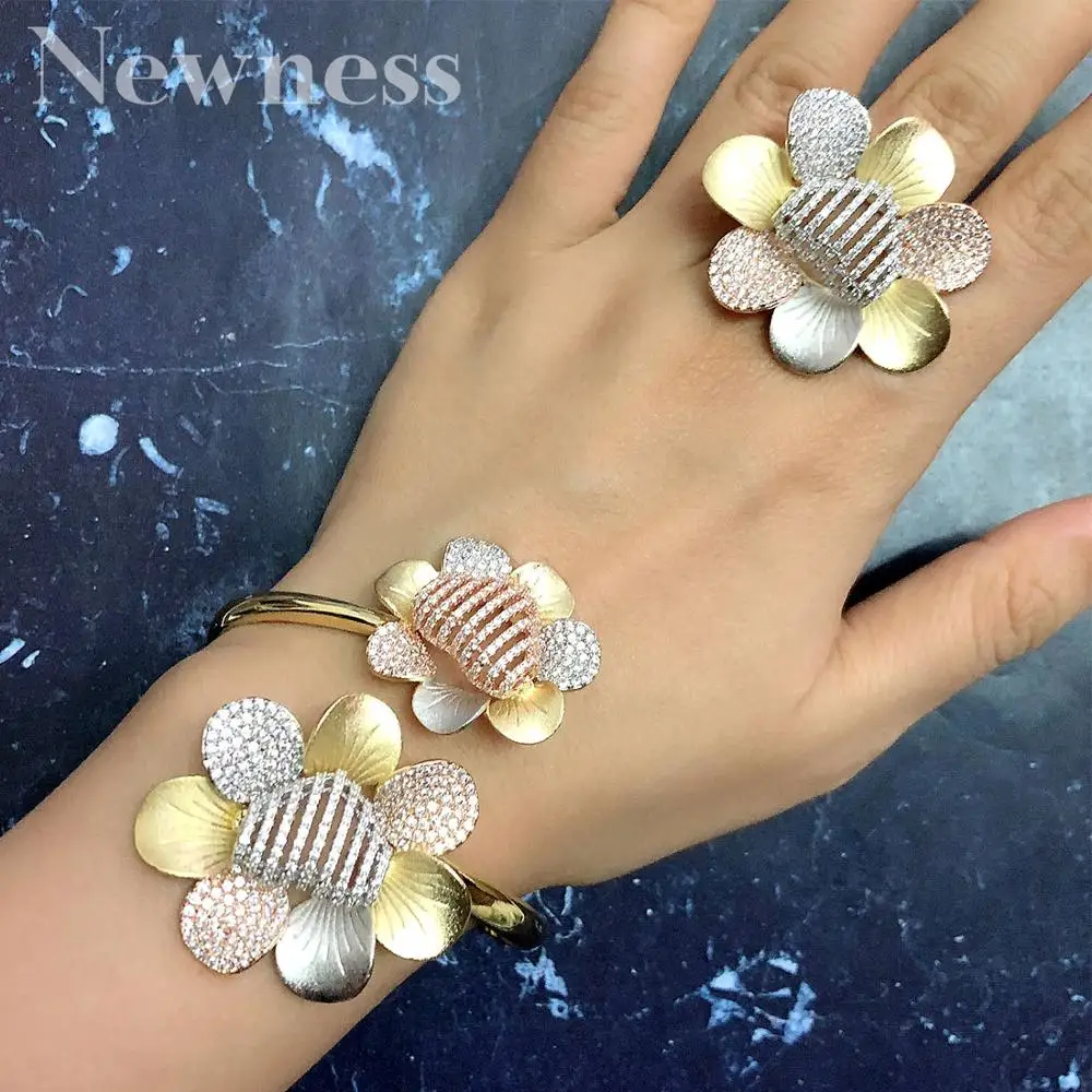 Комплект женского кольца и браслета с фианитами | Украшения аксессуары