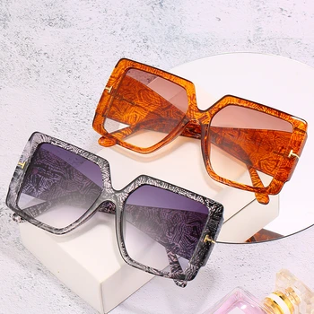 

New Vintage Rectangle Oversize Gradient Sunglasses For Women Chic Print Frame Letter Sun Glasses Men Wide Leg Uv400 Shades Black