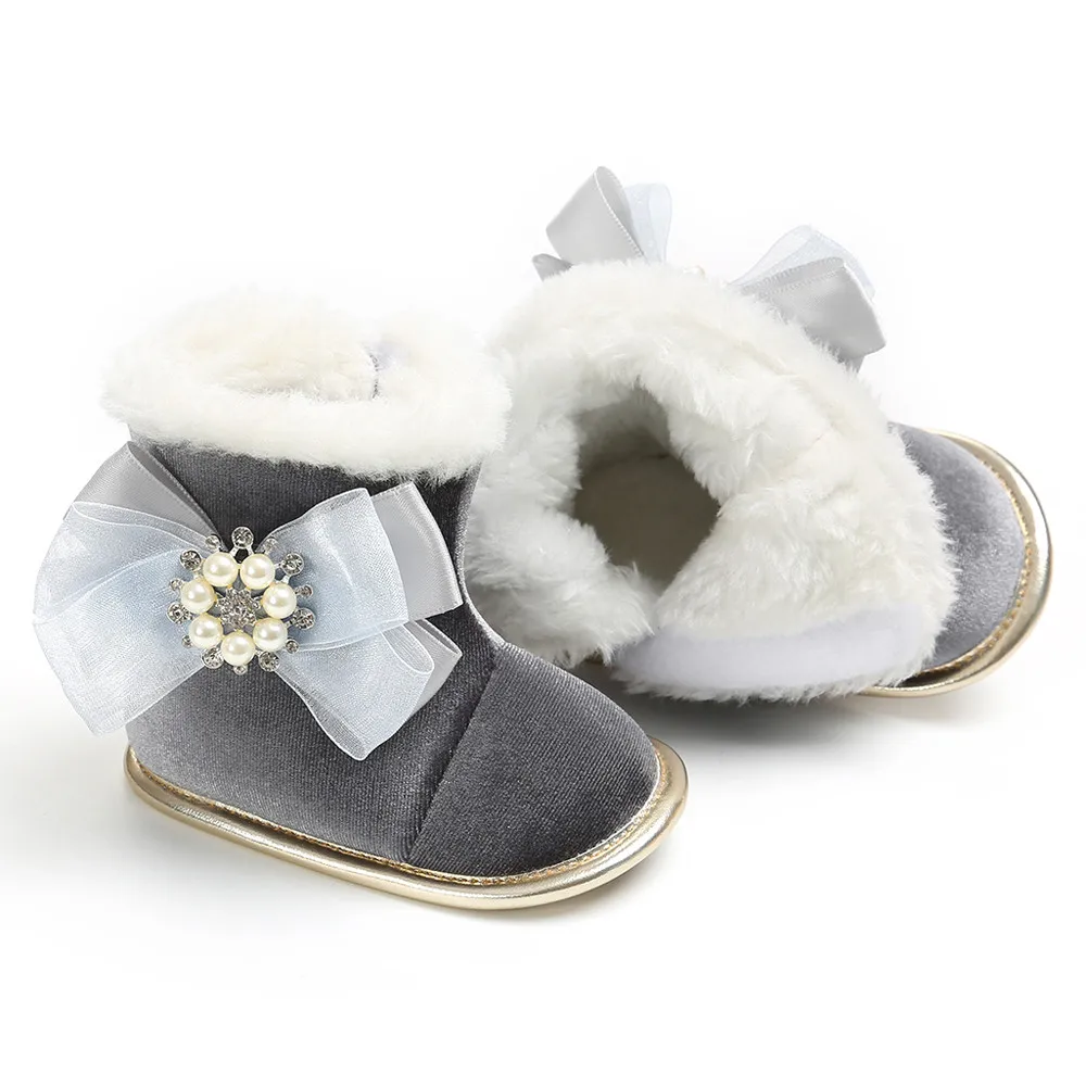 Обувь для маленьких девочек; теплые плюшевые мягкие зимние ботинки с жемчужинами и цветами; модная мягкая обувь для малышей; Schoenen; бант; Scarpe Neonato