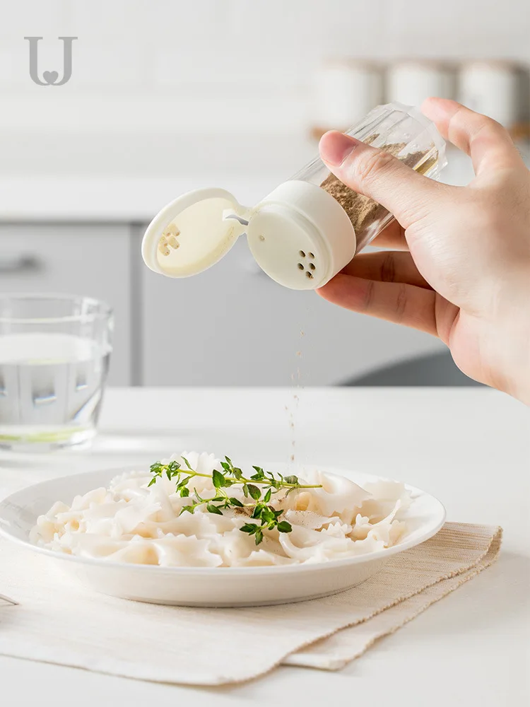 Zuo Dun Judy Simple Salt And Pepper Shaker Dusting Powder Cruet Seasoning Bottle Pepper Shaker tang ping Barbecue Salt Shaker Se