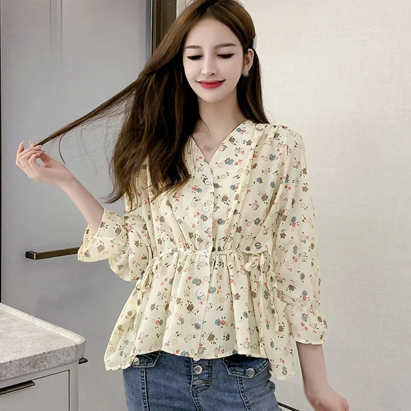 

Summer Women V-Neck Chiffon Shirt Long Sleeve Korean Style FemaleFloral Print Blouses Tops