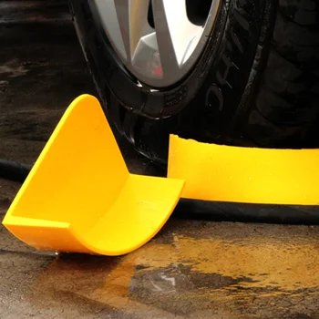 

1PCS Red/Green Auto Detailing Car Wash Cleaning Tire Car Wash Insert Detail Tool Anti-roller Car Wash Detail Insert Tool