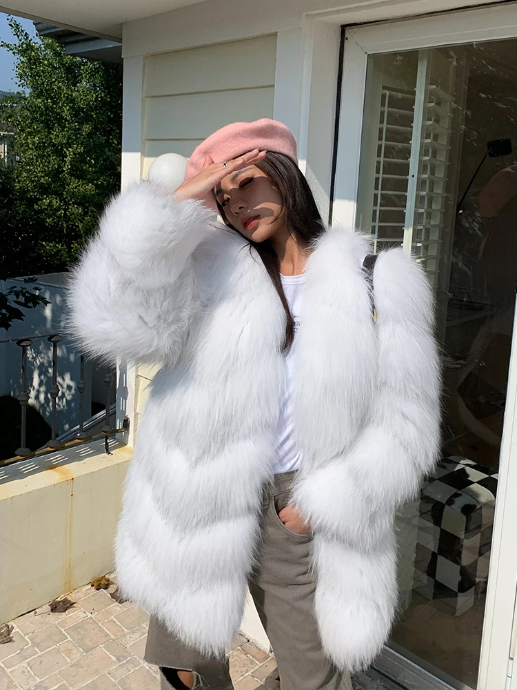 Mid-length Women Real Fox Fur Coat V-Neck 2022 New Trendy Whole Skin Genuine Fox Fur Jacket Thick Warm Fur Overcoat Woman Winter