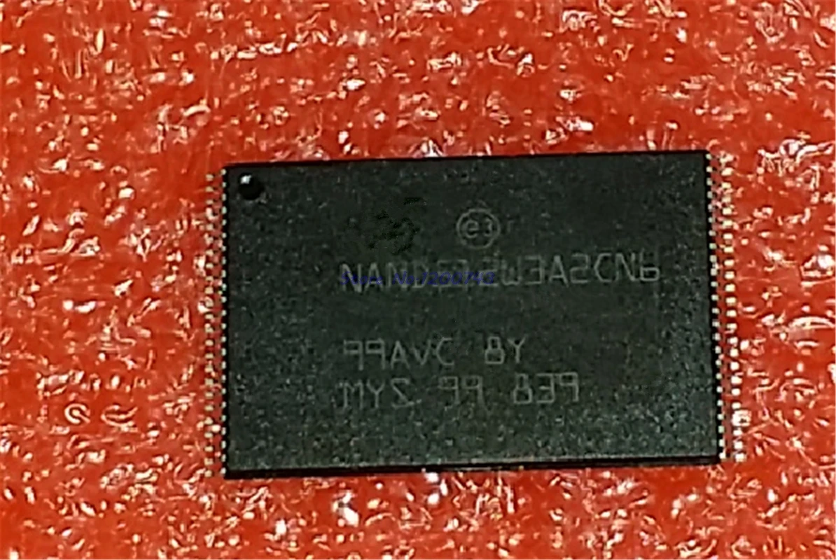 10pcs NAND512W3A2CN6 NAND Flash Memories TSSOP