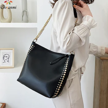 

DORANMI Rivet Totes Bags For Women 2020 Solid Messenger Bag Female Casual Shoulder Bags Handbag Composite Bag Bolsos Mujer BB558