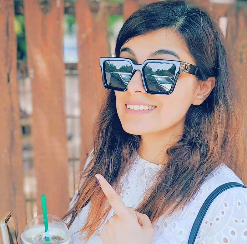 12327078851_1273852246