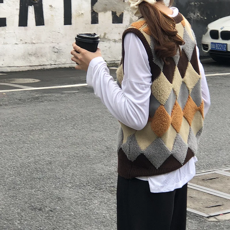 Korean Loose Women's Sleeveless Jacket V-Neck Geometric Patchwork Vintage Sweater Vest Female Winter Warm Waistcoat Veste Femme