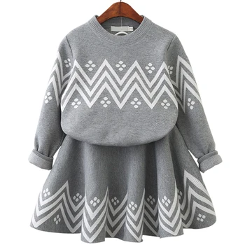 

Spring Autumn baby sweater + knitted skirt girls 2 pcs set kids suit children fashion knitwear geometric pattern 2 to 7 yrs