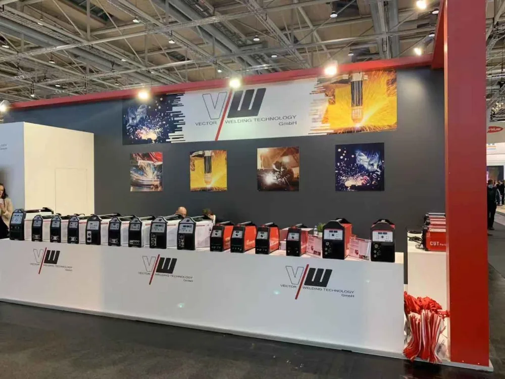 He6be8a430be34167983463a2945bf21aq