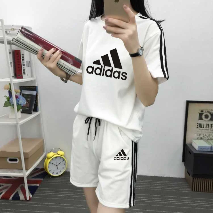 

2019 new clothes