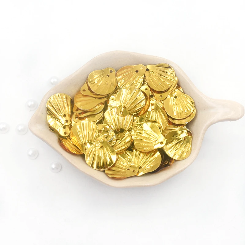 dark gold 200 шт блестки в форме раковины 13 мм розовый белый ПВХ свободные блестки Швейные Блестки DIY аксессуары для одежды Ремесло рождественские украшения - Цвет: dark gold