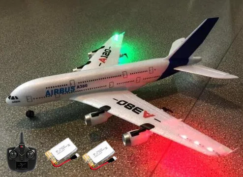 Моделирование военная модель самолета RC Airbus A380 модель 3CH 300M 2,4G двойной мощности EPP самолет RTF Электрический радиоуправляемый самолет игрушка добавить свет - Цвет: Add Light 2 battery