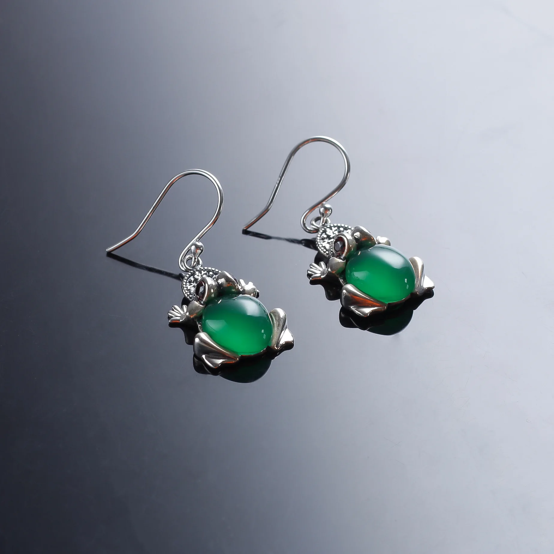 Green jade lucky toad silver ear studs