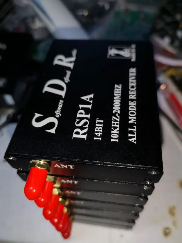 SDRplay RSP1A 1 kHz-2000 Mhz широкополосный SDR приемник широкополосный полнофункциональный 14bit SDR Windows Linux Android MAC и Raspberry Pi 3