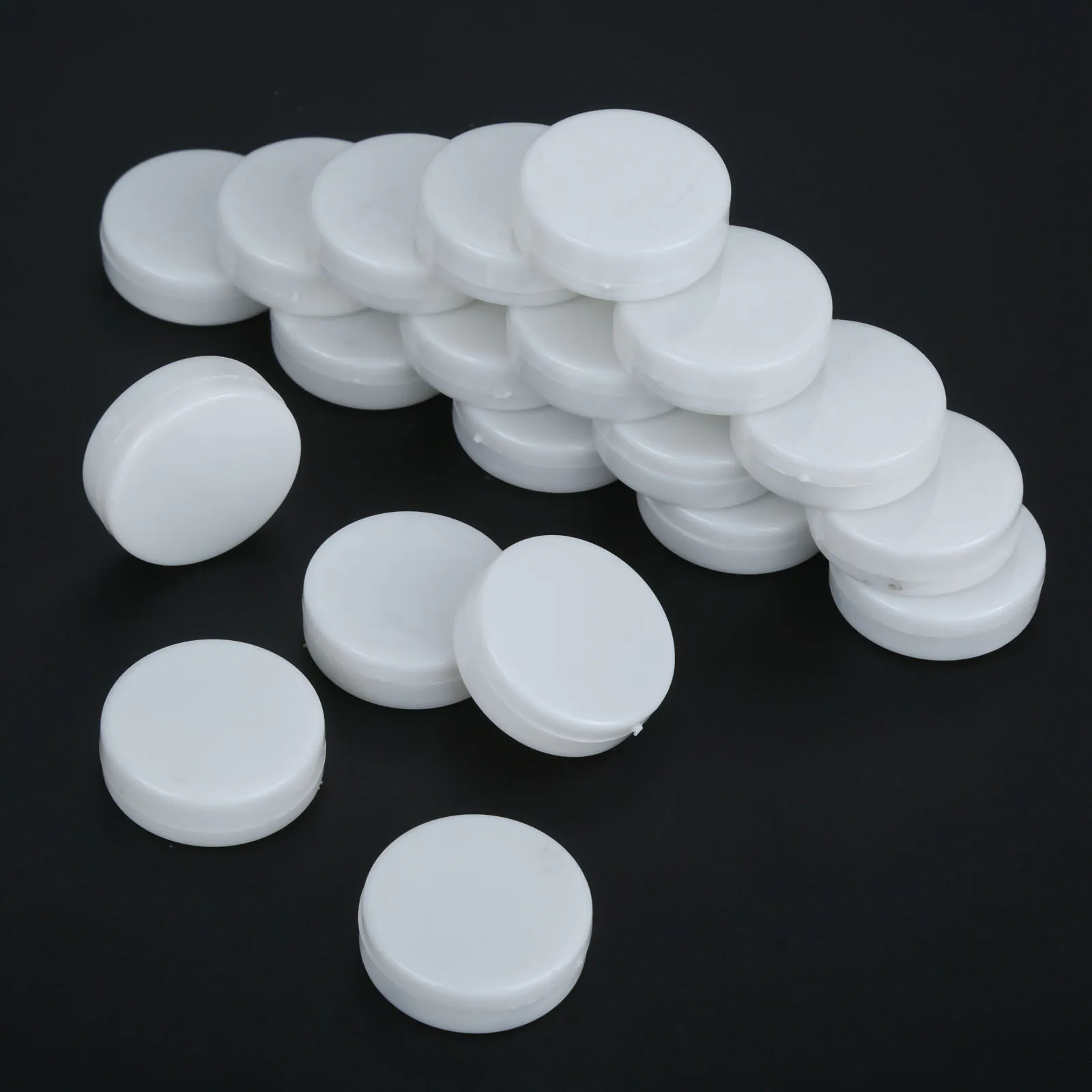 32mm 20PCS 20 шт. игрушка-погремушка коробки запасная часть игрушки Шум чайник вставка для домашних животных Детские Колокольчик белый Пластик игрушка-пищалкa 15/20/32/38 мм - Цвет: 32mm 20PCS