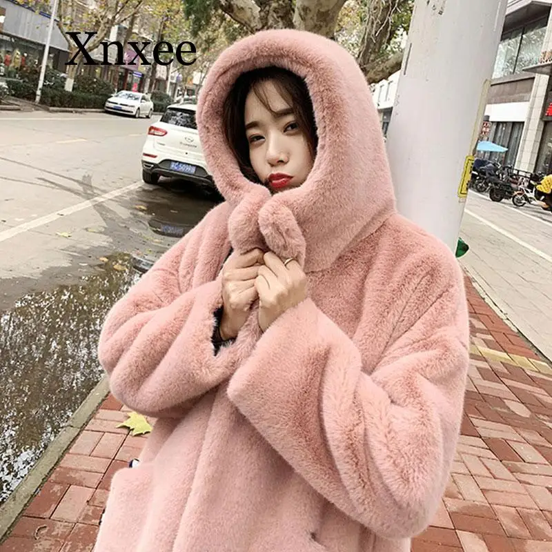 Рисунок 5 - Толстая зимняя меховая куртка Королевского