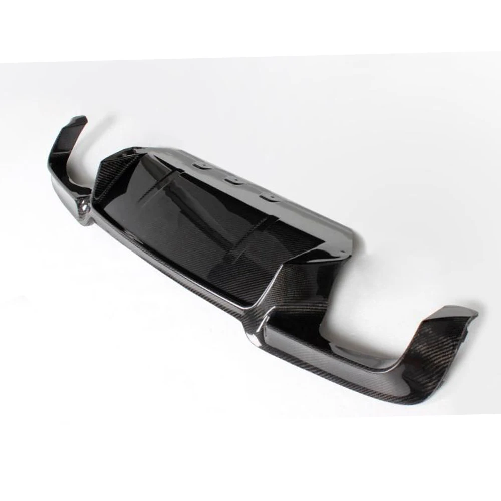 Для 5 серии Прямой задний бампер из углеродного волокна спойлер диффузор для BMW F10 M5 Sedan 2012- Черный FRP - Цвет: Carbon Fiber