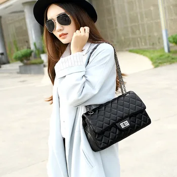 

Classic Sheepskin Ringer Chain Women's Bag 2020 New Fashion One Shoulder Messenger Bag Small Fragrant Women's Bag