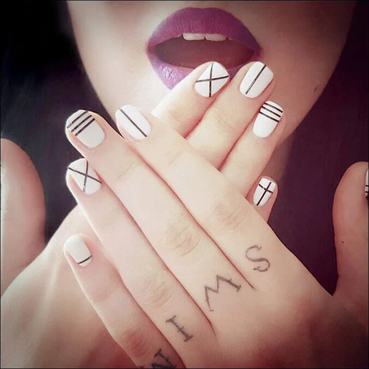 White Grid 24 sheet/set Fake False Nail Tip Japanese and Korean Style Glue New Design for girls Manicure Makeup Tips B54 | Красота и