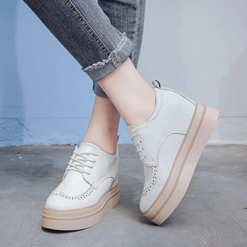 

Spring Casual Solid Flat Women Shoes Patent Leather Lace-Up Loafers Flat Platforms British Style Ladies Oxfords C419