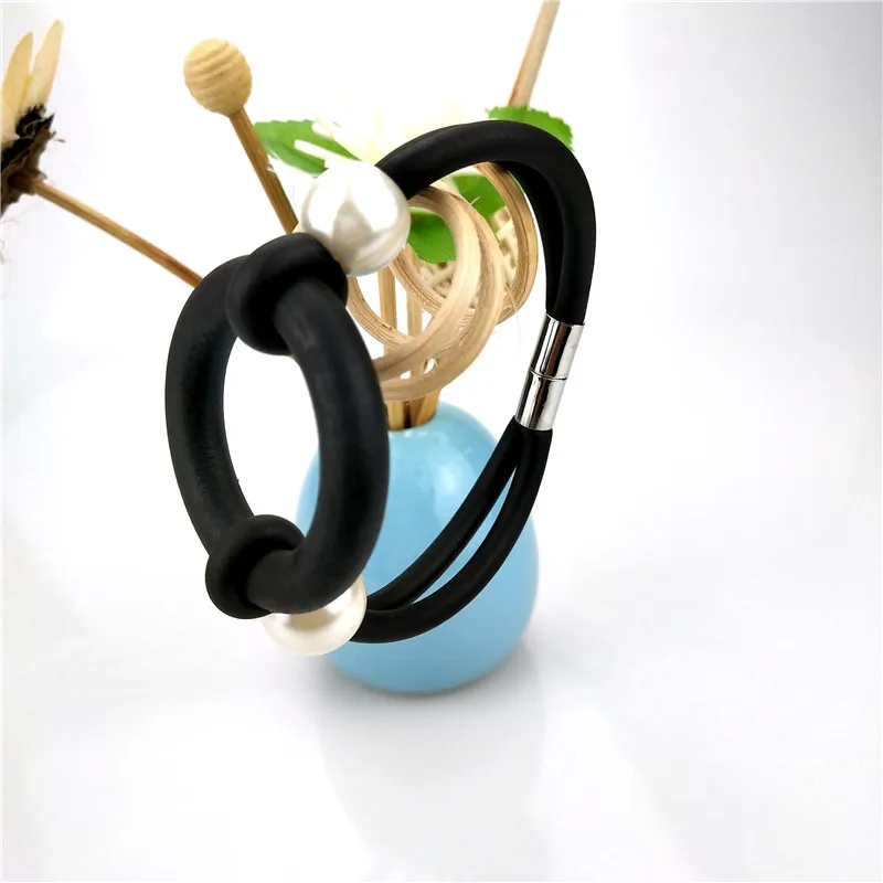 e1e17e6584c963f5219e41f7a521939