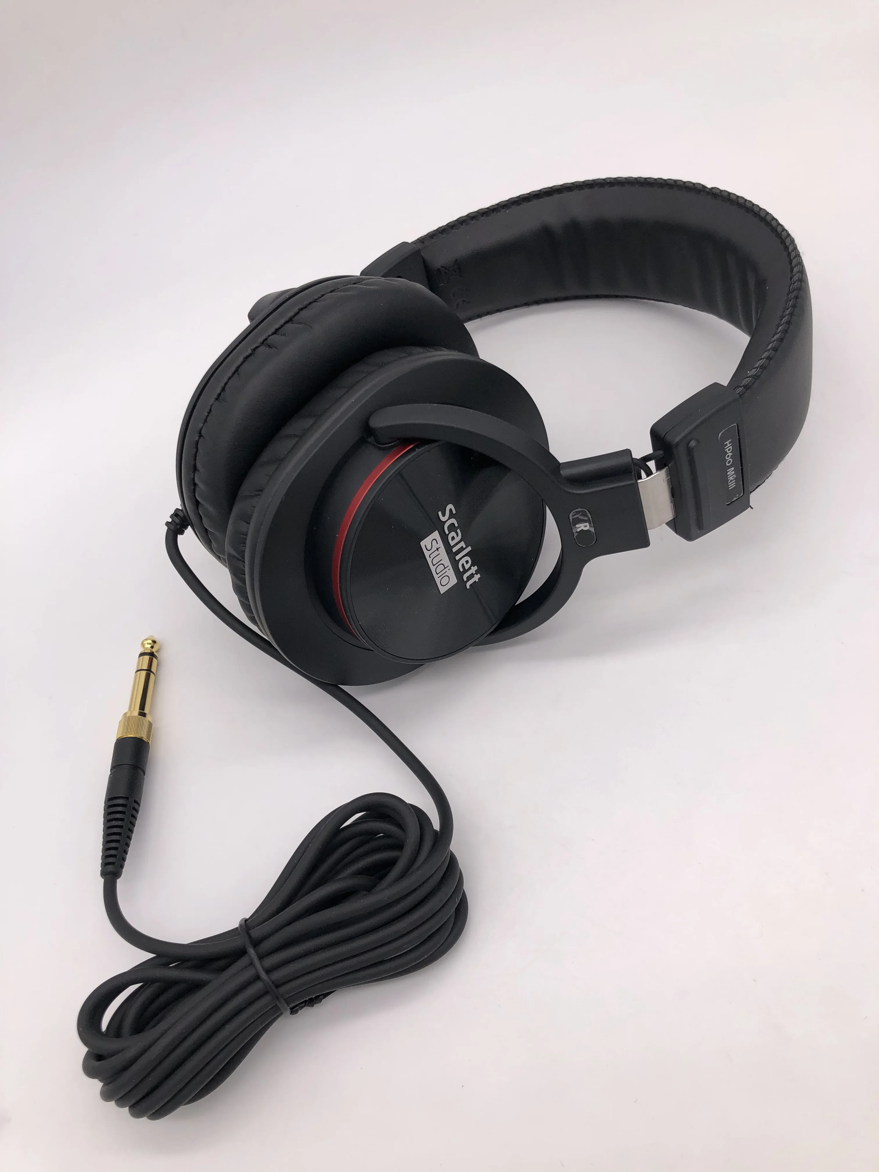 Новая Обновленная звуковая карта Focusrite Scarlett Solo Studio 3 го поколения с USB интерфейсом