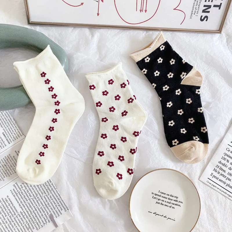 

Floral Short Sport Socks Soft Breathable Art Cotton Woman Harajuku Joker Japanese Midi-Tube High Quality Stockings Hot Sale 2020