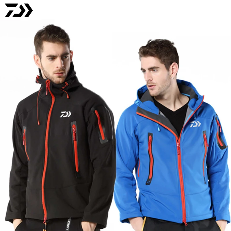 

Daiwa Fishing Clothes Men Windproof Fishing Jacket Soft Shell Outdoor Keep Warm Hiking Camping Hooded Waterproof Fishing Coat