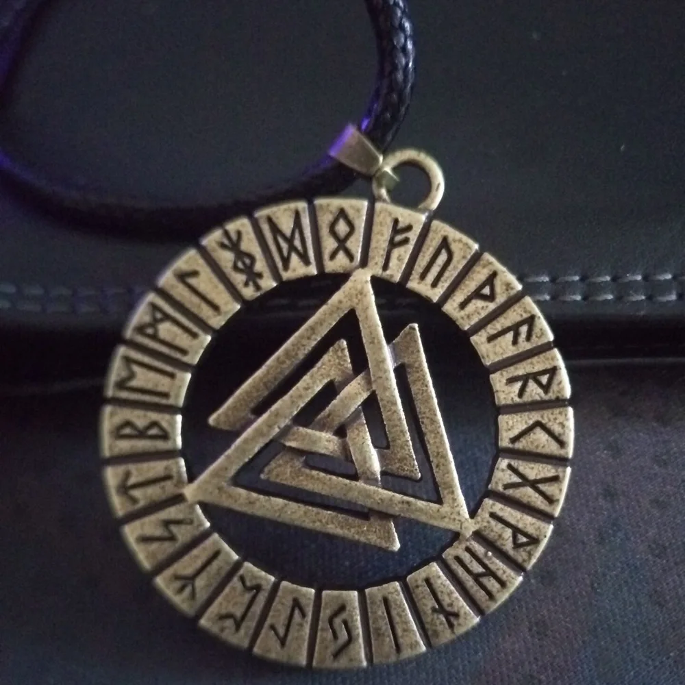 4227675430_1834346341