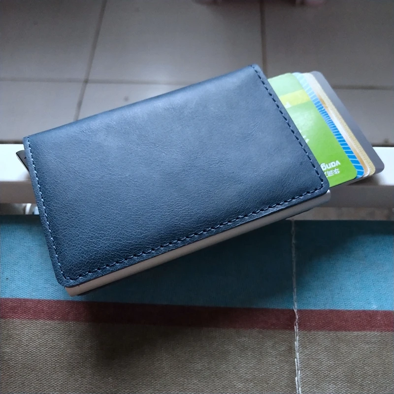 Натуральная кожа RFID Блокировка Мужской Мини Кошелек Алюминиевый Чехол для кредитных карт женский Противоугонный автоматический всплывающий держатель для карт 7-8 карт