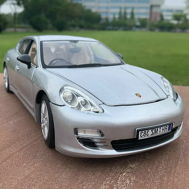 

MZ 118 Porsche Paramera alloy car model Diecasts & Toy Vehicles Collect gifts Non-remote control type transport toy
