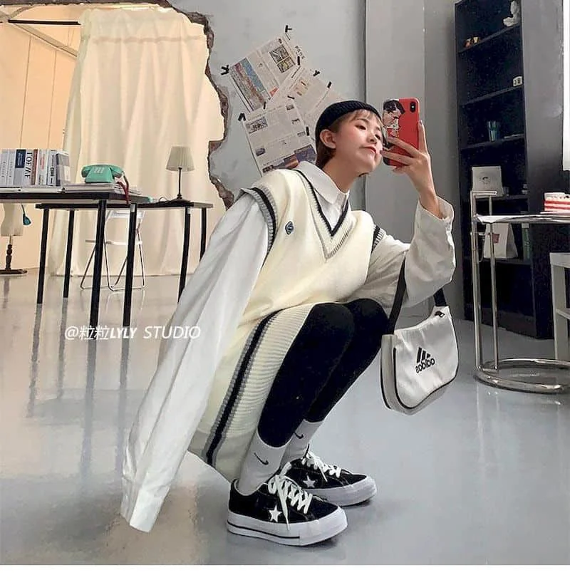 v-neck knitted sweater vest female korean style color matching