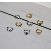 Серьги из стерлингового серебра 925 пробы, модные, красные, черные, зеленые, мини, циркониевые, круглые серьги, кость, дикий, милый тренд, женские серьги для девочек, ювелирные изделия